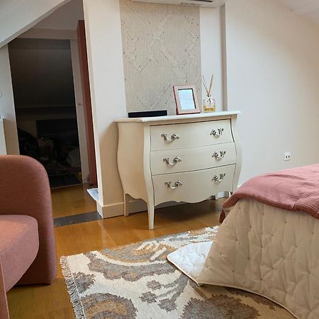 Villeneuve-lès-Avignon Duplex Face Au Palais Des Papes 아파트 외부 사진
